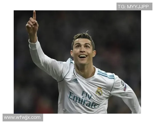 当前足球明星C罗的传奇之路与未来展望分析